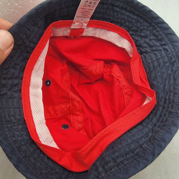 Nike Infant Red Bucket Hat Camping Outdoors Casual Summer Lightweight - Picture 8 of 8